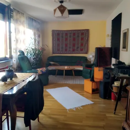 Nettes Apartment Im 14Ten Bezirk In Wien Vienna Esterno foto