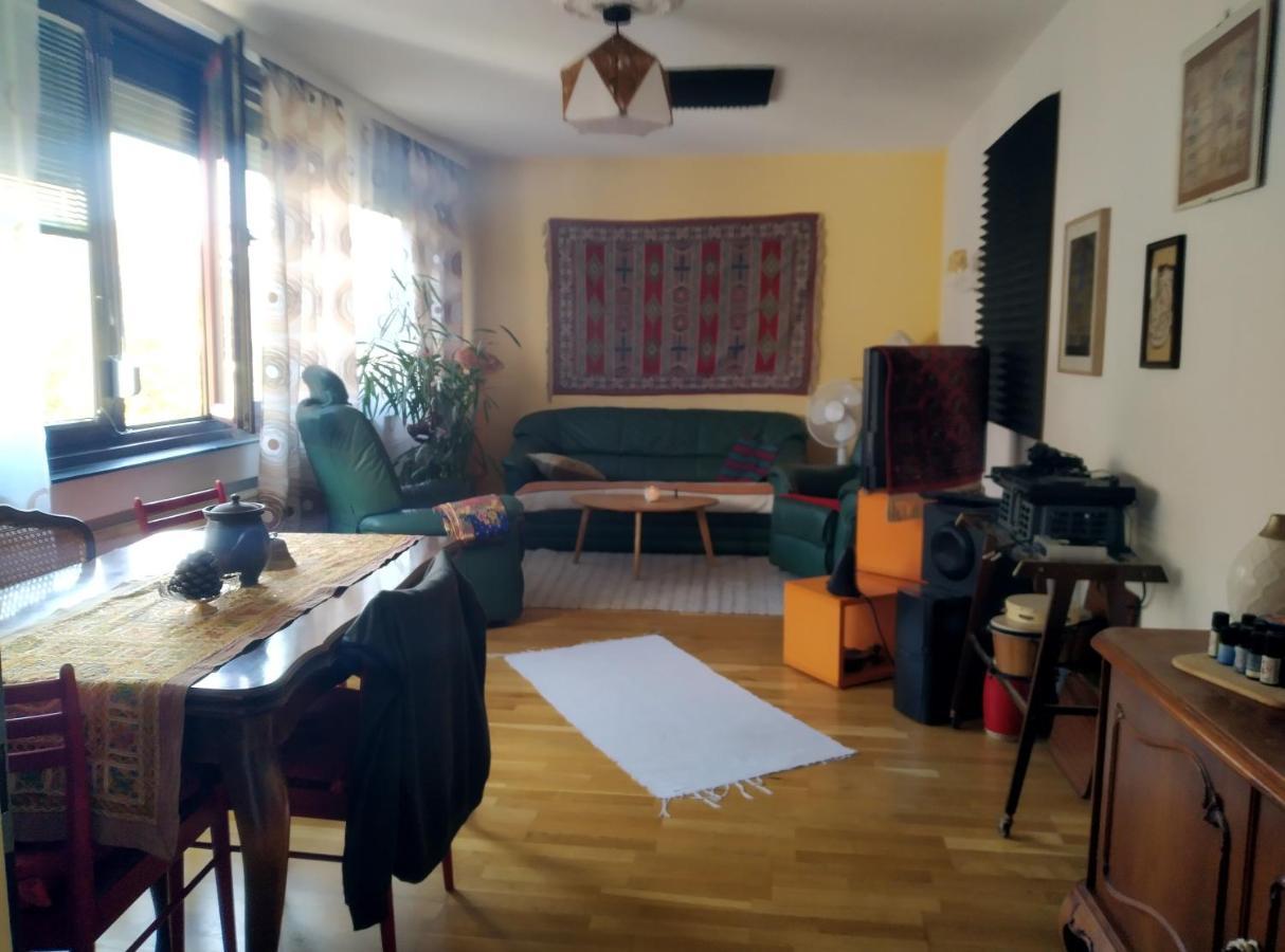 Nettes Im 14ten In Wien *